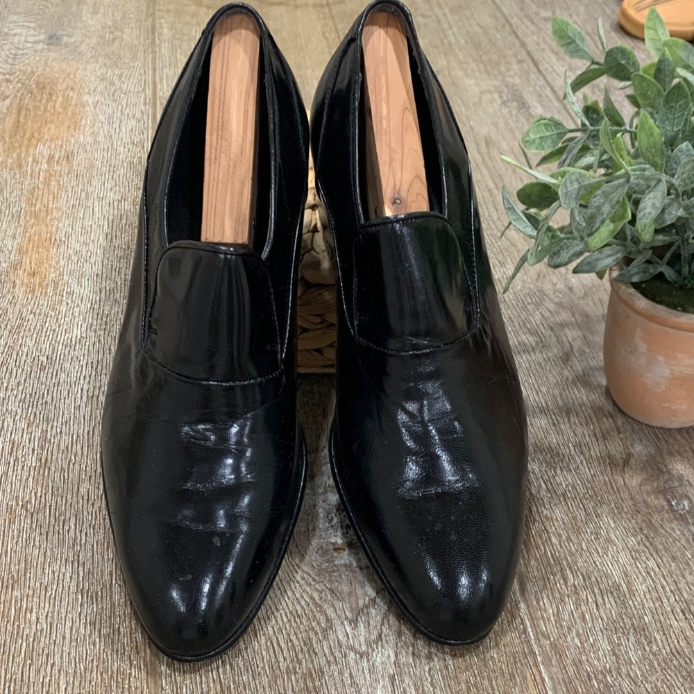 Sleek Black Men's Loafers